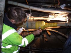 Repairing damaged telecommunications cable